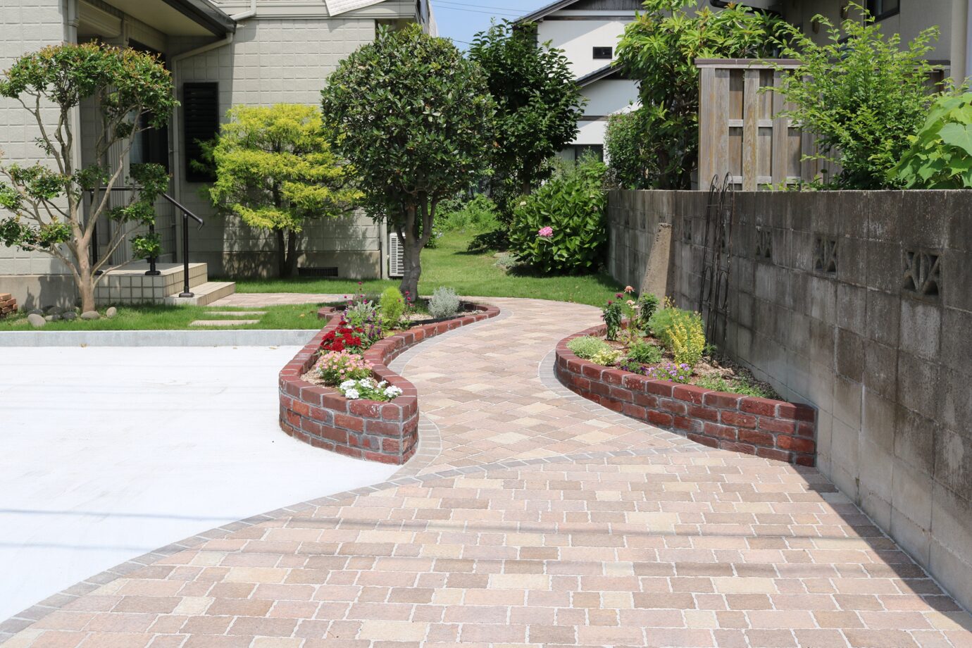 江津市 外構リフォーム 施工前後の比較写真