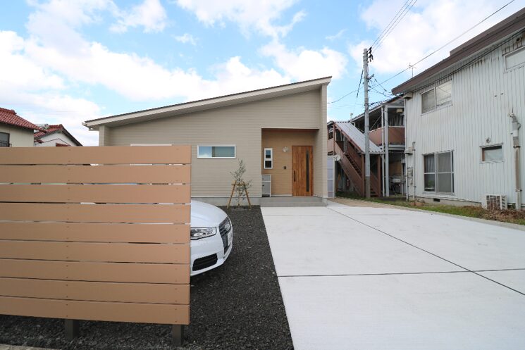 江津市 駐車場拡張工事 外構施工事例