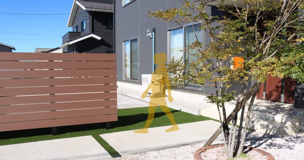 江津市 外構リフォーム 庭を囲うフェンス施工事例