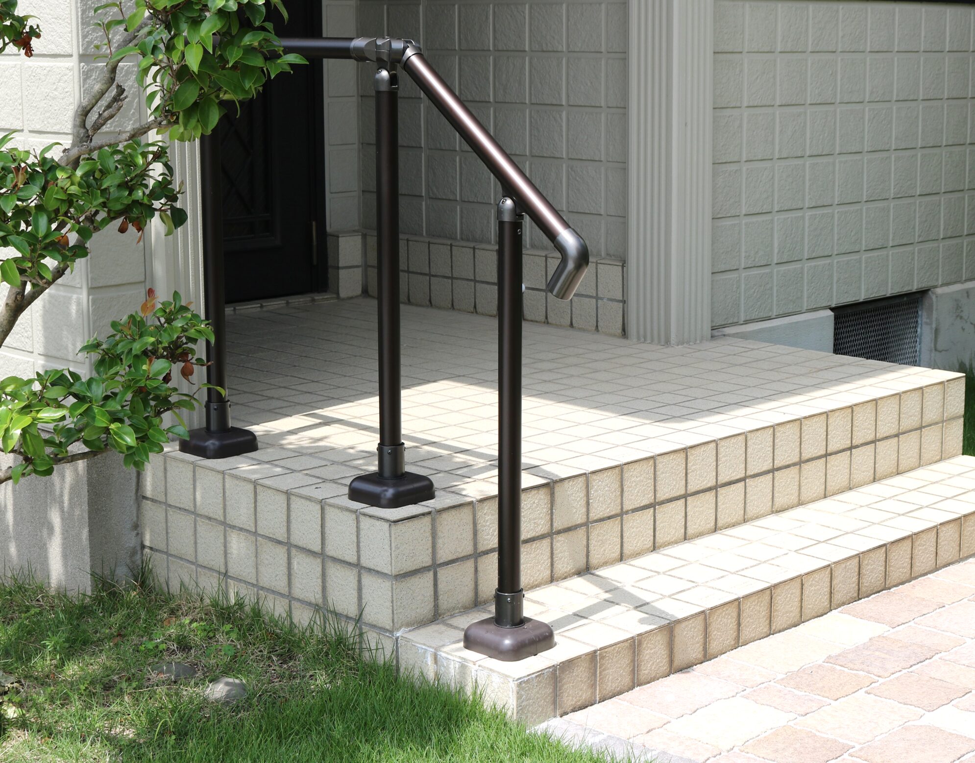 江津市 外構リフォーム 施工前後の比較写真