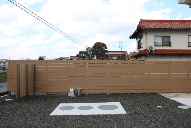 江津市 外構リフォーム 玄関前アプローチとフェンス施工事例