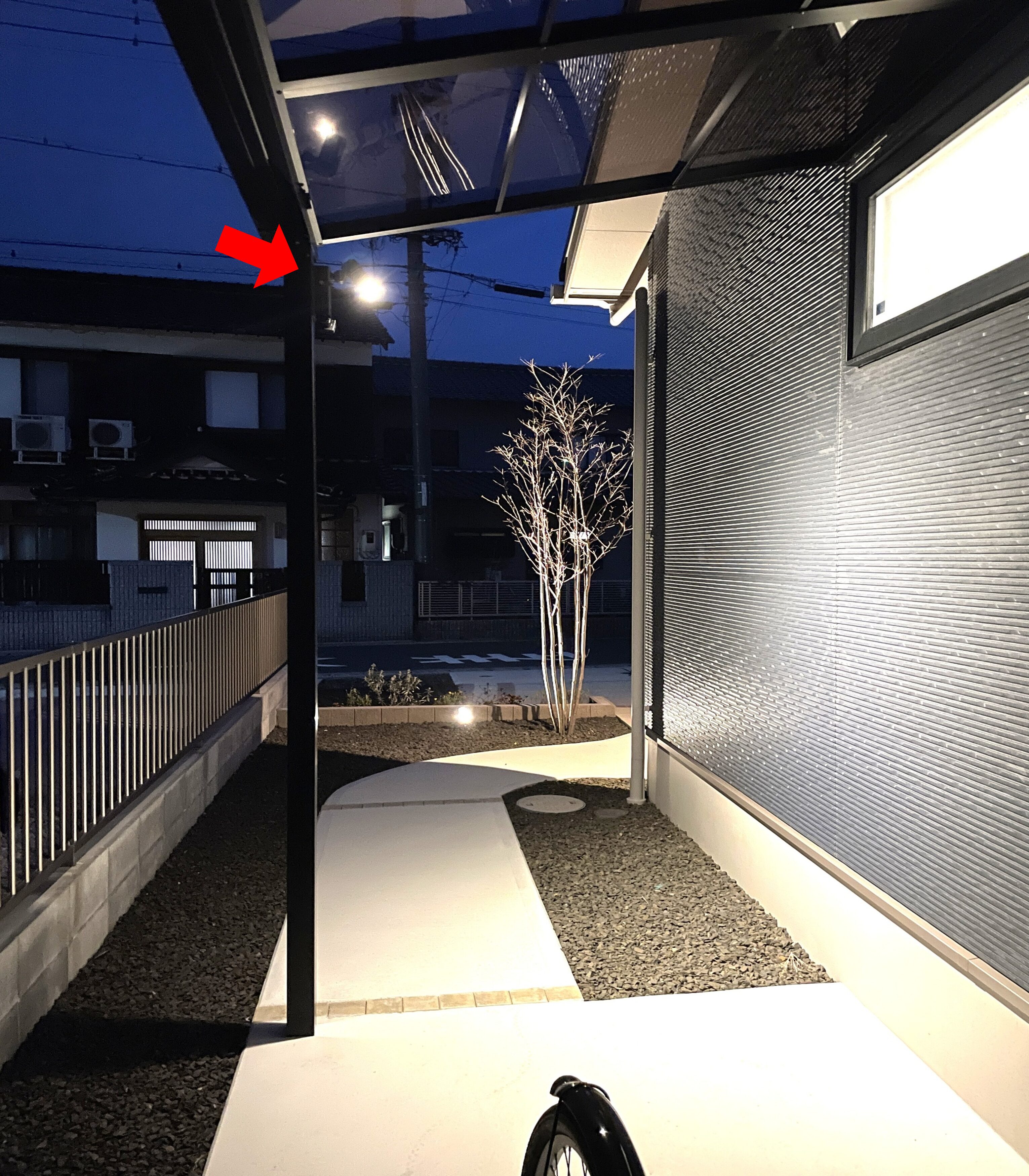 江津市 自転車置き場設置工事 屋根付きサイクルポート